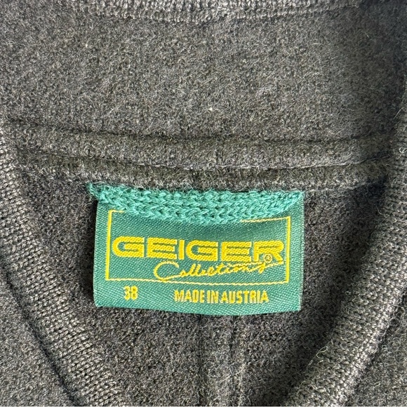 Geiger Black Wool Cardigan Sweater Made in Austria Sz EU 38 - Picture 9 of 12